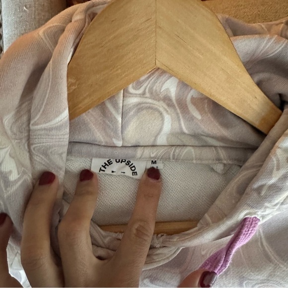 Anthropologie x The Upside Marbled Cropped Hoodie Medium - Picture 5 of 7